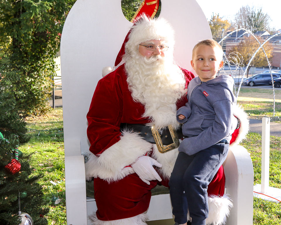 Winter Carnival _ Santa 11-24-19-8481.JPG